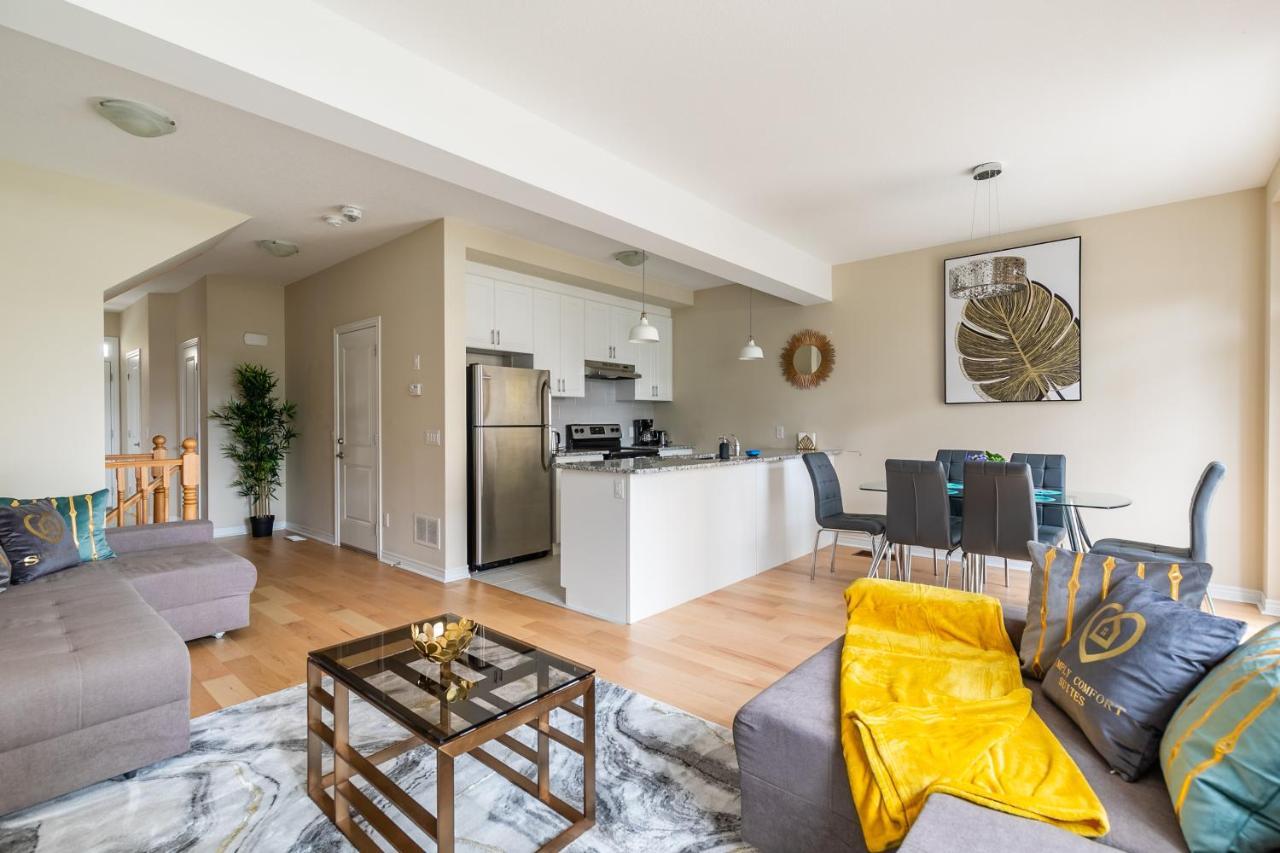 Globalstay Modern Townhomes In Lakeshore Steps To The Beach Hamilton Eksteriør billede